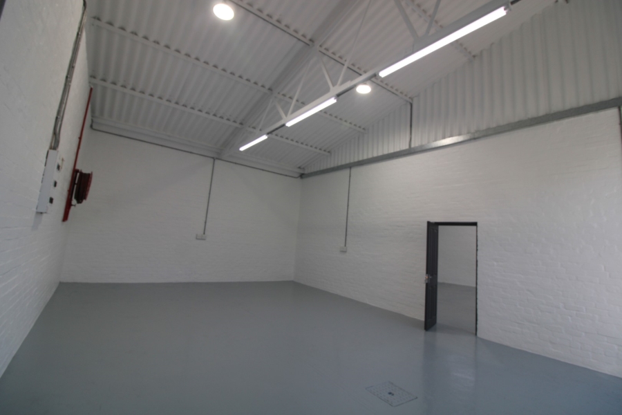 To Let Commercial Property for Rent in Montague Gardens Western Cape
